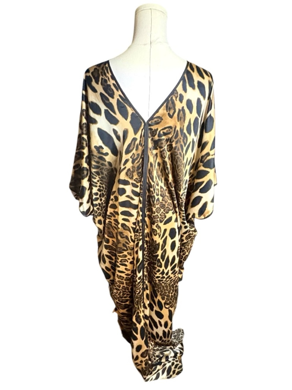 NATORI
Luxe Leopard Caftan in Sz M - Picture 4 of 6